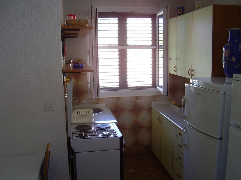 Petar Apartment Omis Room photo