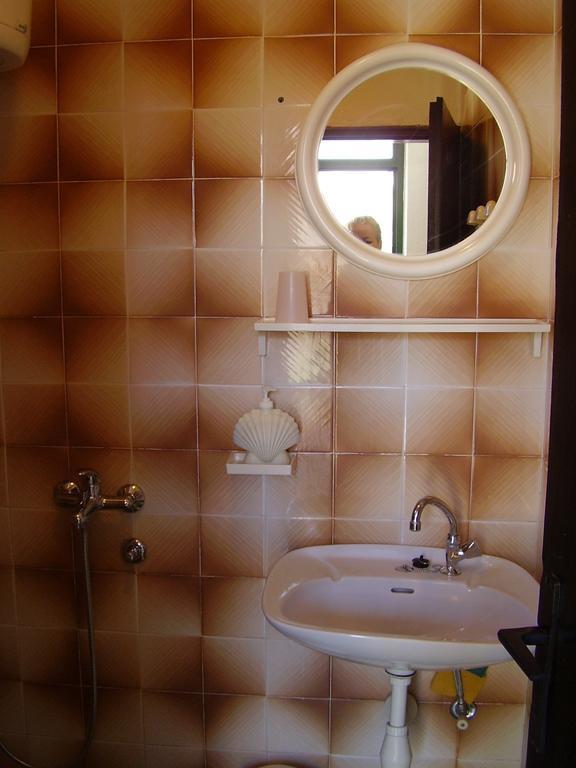 Petar Apartment Omis Room photo