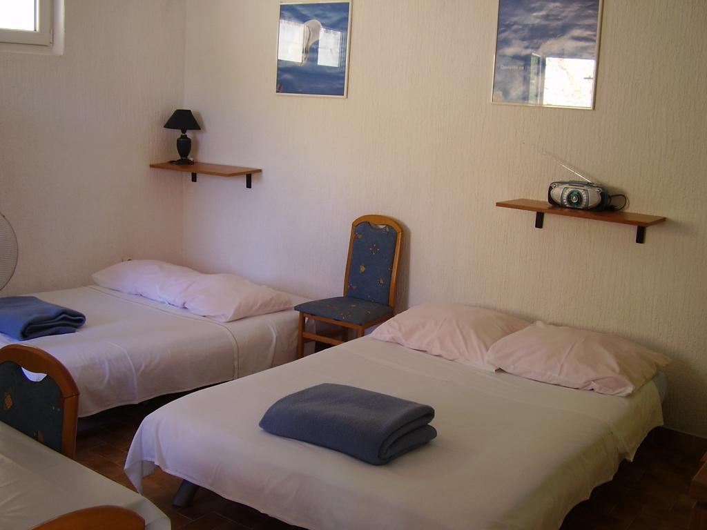 Petar Apartment Omis Room photo